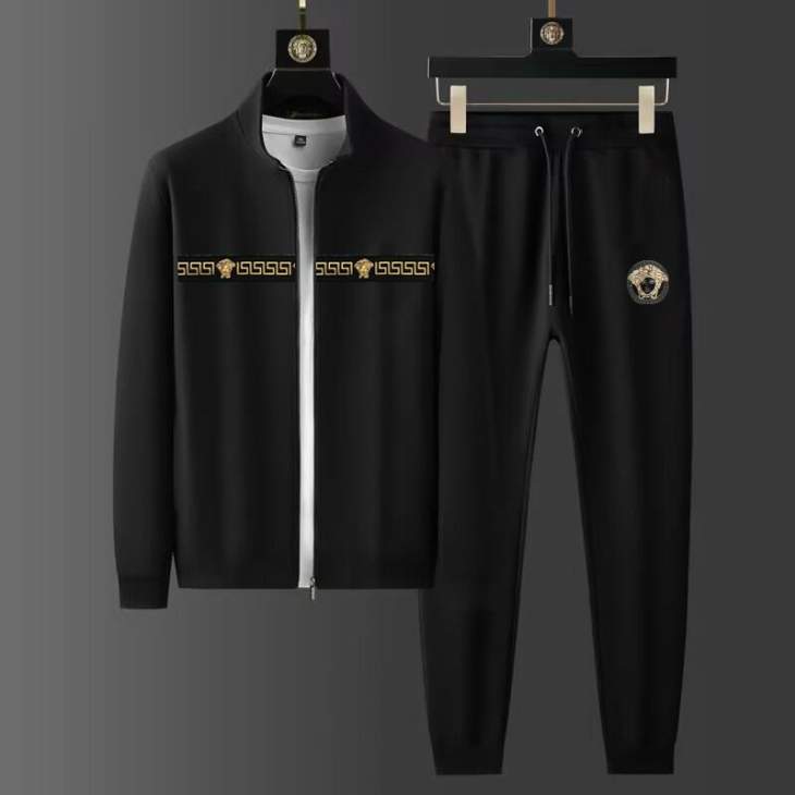 Picture of Versace Sweater Suits _SKUVersaceM-5XL12yr31442979